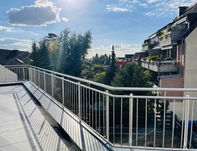 Erstbezug: Penthouse mit großzügiger Raumaufteilung und Terrasse mit Weitblick