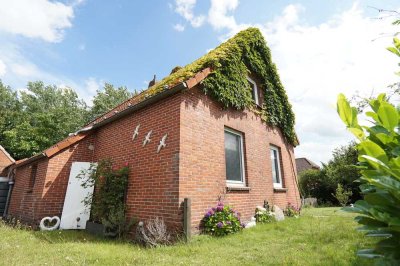 Einfamilienhaus mit viel Grün
- keine Käuferprovision -