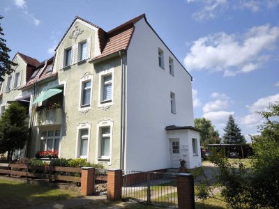 Mehrfamilienhaus mit 3 WE in Finowfurt (Schorfheide) + Nachbargrundstück Bauland zur Bebauung