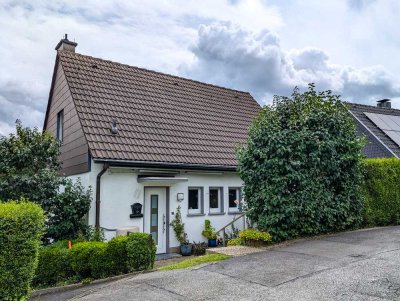 Einfamilienhaus in Sprockhövel mit großem Grundstück in Hanglage