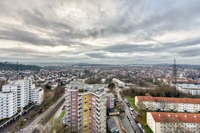 +++ Fernblick vom 17.OG - bequem & zentral - modernisiert & sonnig - inkl. Möblierung & TG-Box +++