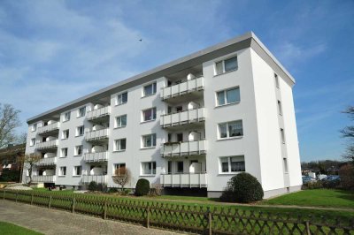 RESERVIERT !!!Einziehen und wohlfühlen. 3 Zimmerwohnung mit Balkon im 1. OG