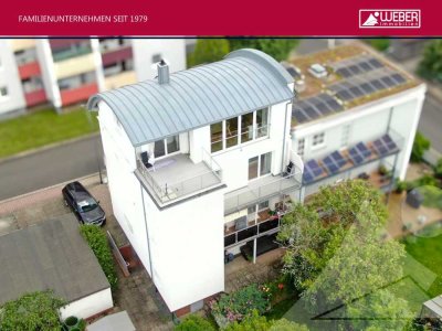 Modernisiertes Dreifamilienhaus mitten in Oberursel