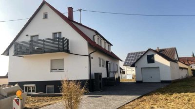 Neuwertige 5-Zimmer-Wohnung mit Balkon in Rottenburg