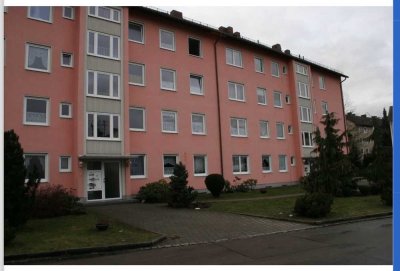 Stilvolle 3-Raum-Wohnung mit Balkon in Königsbrunn 2. OG inkl. Stellplatz PKW