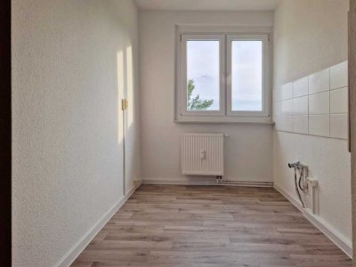 Familienfreundliche 4-Zimmer-Wohnung mit Balkon und lichtdurchfluteter Küche!