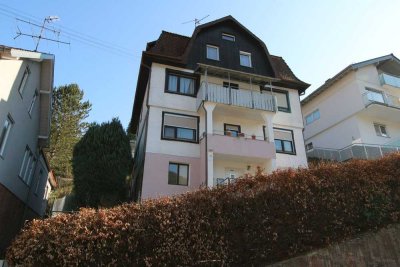 Charmante 4-Zimmer-Dachgeschosswohnung mit Balkon in ruhiger Lage von Bad Wildbad