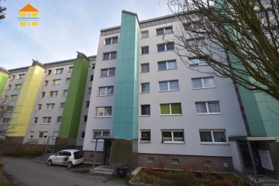 ~6-Raum-Wohnung mit 2 Balkonen in Chemnitz-Helbersdorf: Eigennutz oder Kapitalanlage?~