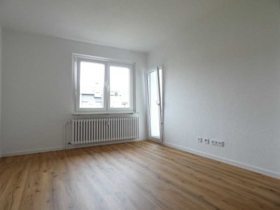 *** Covivio saniert für Sie! 2-Raum-Whg mit Dusche und Balkon! ***