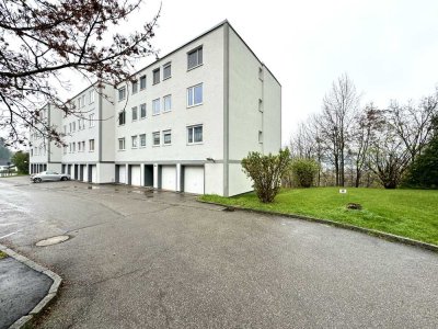 GUT GESCHNITTENE UND HELLE  2 ZIMMER-WOHNUNG IN ZENTRUMSNAHER WOHNLAGE DER UNIVERSITÄTSTSTADT PASSAU