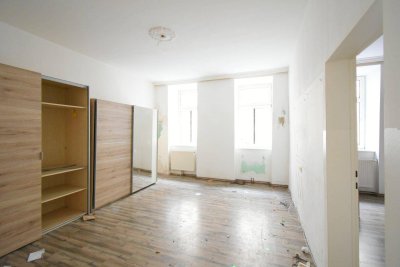 ++NEU++ sanierungsbedürftige 3-Zimmer Erdgeschoss-Wohnung nahe Augarten!