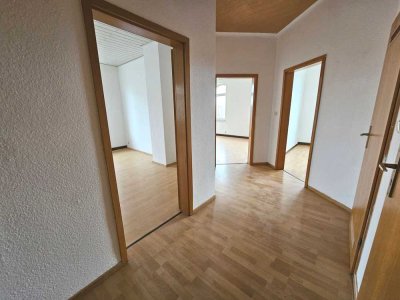 Familien aufgepasst! Großzügige 4-Zimmer Wohnung