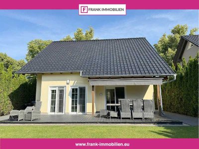 FRANK IMMOBILIEN - Ihr neues Zuhause mit viel Komfort! Großzügiges Wohnen im Einklang mit der Natur!