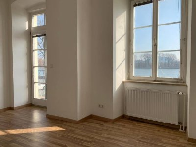 Dreizimmer-Wohnung mit Balkon und Aussicht in der Steiner Landstraße