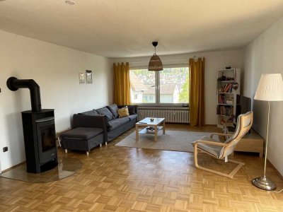 Nachmieter für schöne Wohnung gesucht  -  möbliert gegen Ablöse