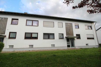 **SOFORT BEZUGSFREI** Gemütliche 1 Zimmer Wohnung mit Dachterrasse - Neu-Ulm /  Reutti