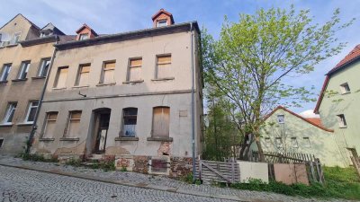 Kleines Mehrfamilienhaus zu verkaufen