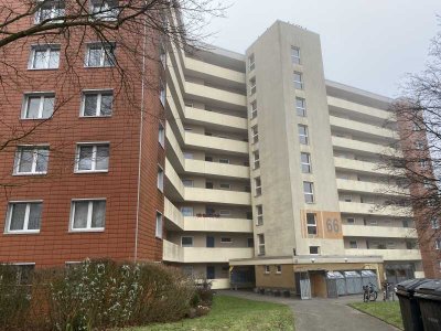 Teilrenovierte 2-Zimmerwohnung in der Lüdemannstraße