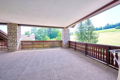 127 m² Terrassenwohnung im 2-Familienhaus *4 Zimmer *sehr ruhige Lage