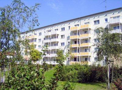 EB-Berg 3-Raum-Wohnung mit Balkon