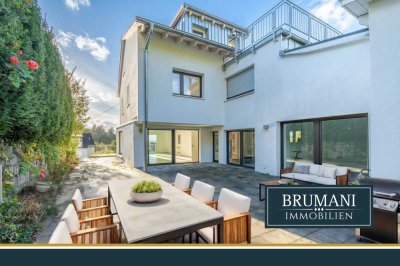 BRUMANI | Luxuriöses Einfamilienhaus & Smart Home in Freiburg-Zähringen mit Pool, Garage & 360°Sicht