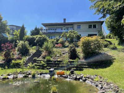 Großes Einfamilienhaus mit traumhafter Aussicht, toller Ausstattung & großem Grundstück in W-Beyenb.