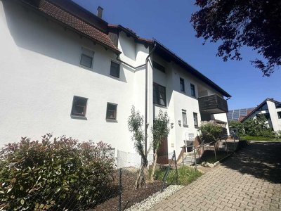 Sofort beziehbar!
Charmante Maisonette-Wohnung mit großem Garten