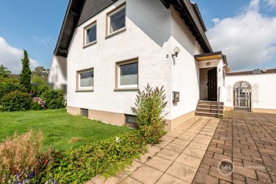 MANNELLA *Vielseitiges Einfamilienhaus mit großem Garten* Doppelgarage und Wintergarten in Happersch