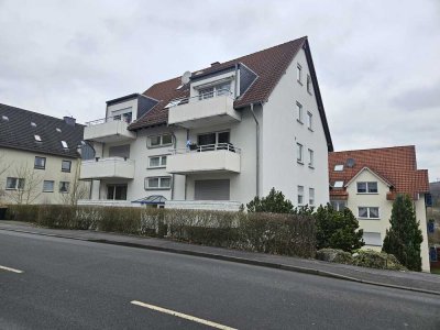 Attraktive und gepflegte 3-Raum-EG-Wohnung mit Balkon und Einbauküche in Plettenberg