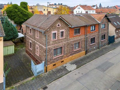 Historisches Backsteingebäude mit besonderem Flair und schönem Garten, in ruhiger Lage von Hanau