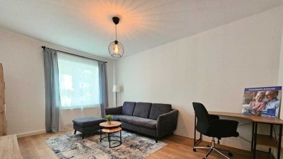 Super schöne renovierte, möblierte Wohnung mit neuer Einbauküche, Gutschrift 500€