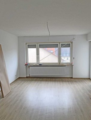 7144 - Erstbezug nach Sanierung! 3-Zimmerwohnung mit Balkon nähe Hauptbahnhof!