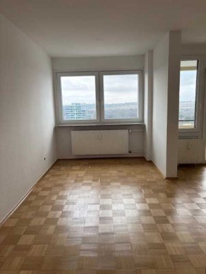 Helle, großzügige 3-Zimmer-Wohnung mit Fernblick