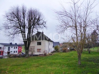 Familiendomizil mit Potential - 250 m² Wohnfläche, 1749 m² Grundstück!