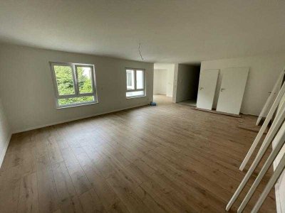 NEUBAU: Tolle 2-Zimmer-Wohnung im 2. Obergeschoss mit Loggia und Stellplatz