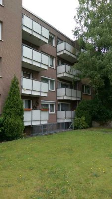 Freundliche und sanierte 3-Zimmer-Wohnung mit gehobener Innenausstattung mit Balkon in Schermbeck