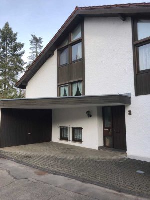 DHH in Beilstein, Bj 1984,  5 Zimmer, Garten, Garage und Stellplatz. Ca.  160 m²  Wohnfläche