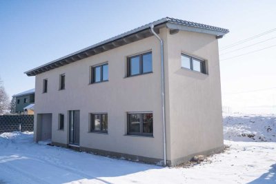 Modernes Einfamilienhaus mit Garage Fertigstellung 04/2025 Energeeffizienzhaus inkl. Grundstück