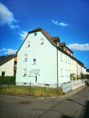 *PROVISIONSFREI* Mehrfamilienhaus mit Ausbaupotential