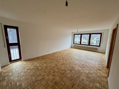 Helle 3-Zimmer-Wohnung mit Balkon und Stellplatz im beliebten Martinsviertel