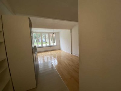 Souterrain Appartment - zentral und ruhig