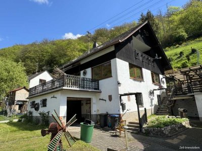 Einfamilienhaus mit Terrasse, Garage und Garten in ruhiger Lage von Sauerthal