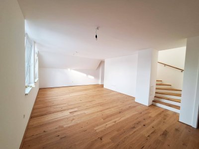 Open House 11.10., 13-17 Uhr! Große Maisonettewohnung mit gemütlicher Terrasse!