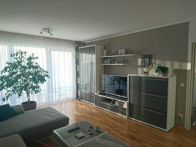 Toplage am Kurpark! modernisierte 3,5 Zi.-Wohnung mit gehobener Ausstattung, EBK in Bad Nauheim