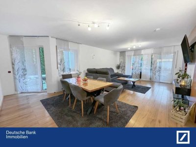 Charmante und helle 4-Zimmer-Wohnung mit eigenem Garten und Balkon in familienfreundlicher Lage