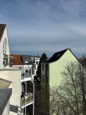 Dachgeschosswohnung mit tollem Blick in der Oststadt