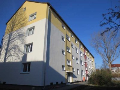 Schöne Wohnung sucht Mieter: praktische 3,5-Zi.-Wohnung