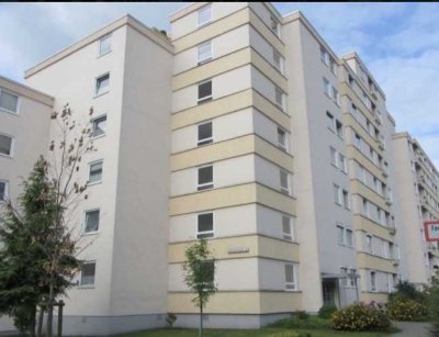 Perfekte Singlewohnung für Pendler/Studenten: kleine, gepflegte 2-Zimmerwohnung+Balkon ab 1.11.24