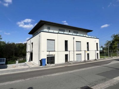 Alzenau, Neu, 2-Zi.-Whg., 86m2 mit EBK+Badmöbel