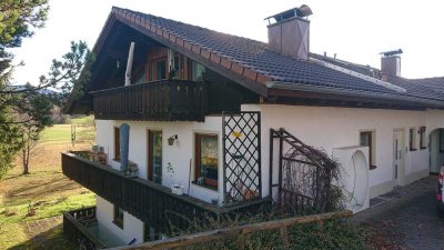 Sehr schöne sonnige Wohnung mit 3 1/2 Zimmern und Balkon in Bad Bayersoien, Ldk. Garmisch-P